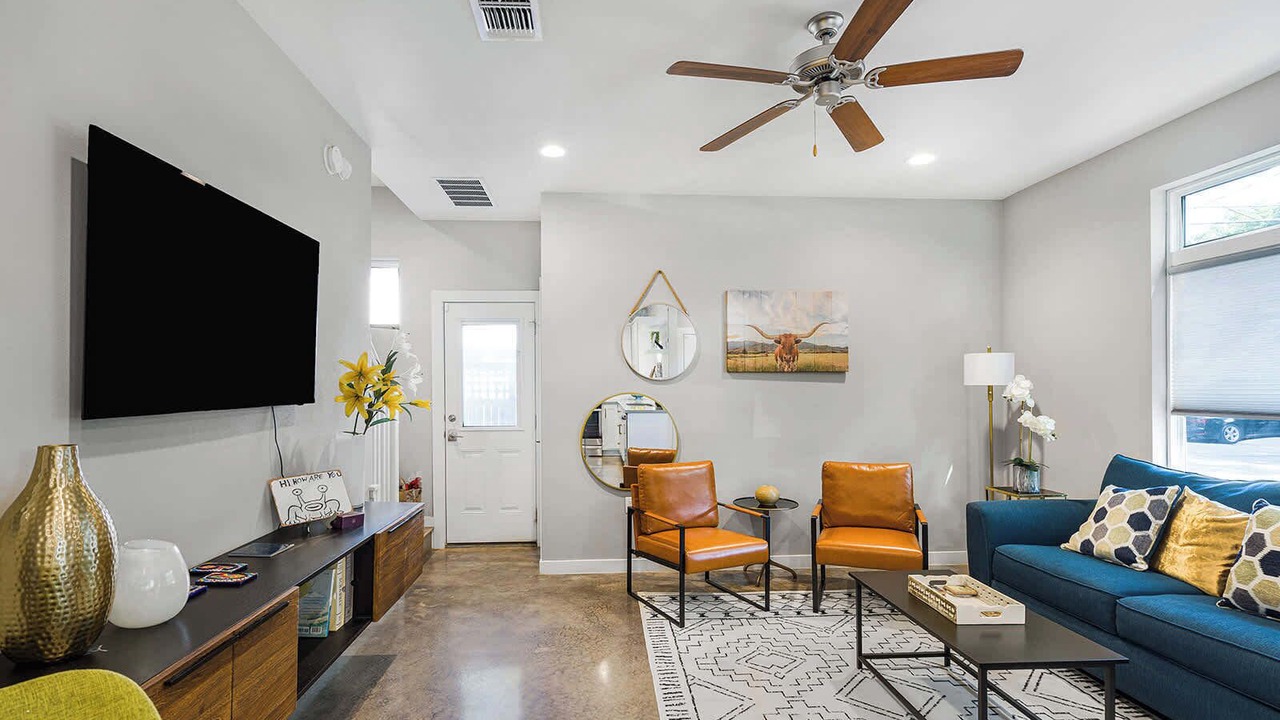 Photo of Livingroom in North Loop