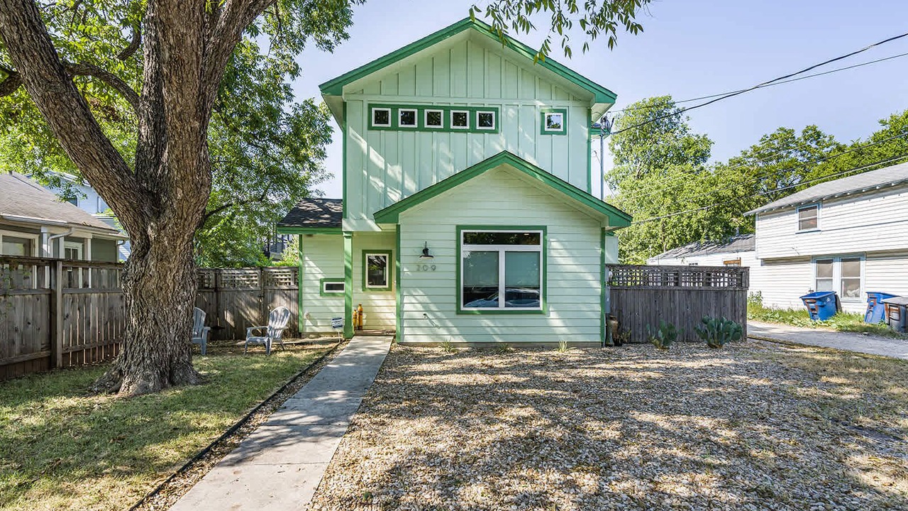 Photo of Outdoor in North Loop