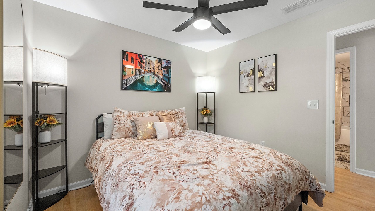Photo of Bedroom in East Point