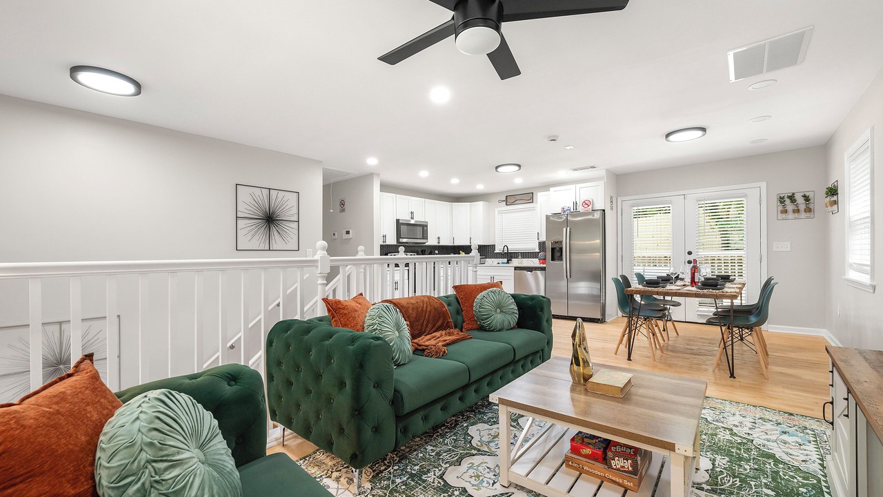 Photo of Livingroom in East Point