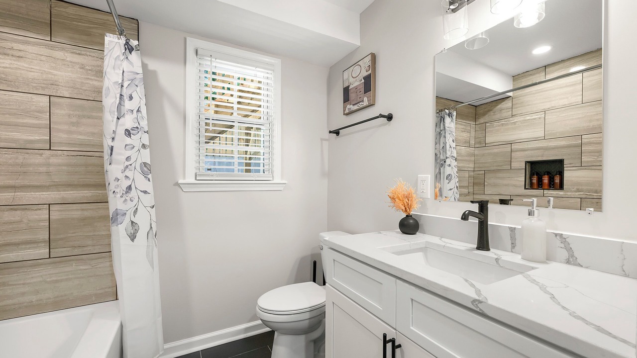 Photo of Bathroom in East Point