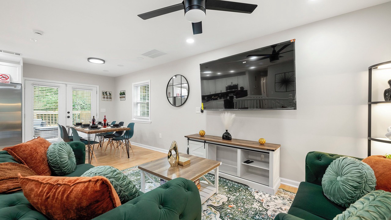 Photo of Livingroom in East Point