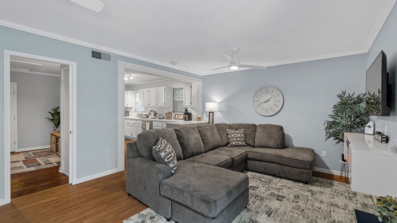 Photo of Bedroom in Broadmoor