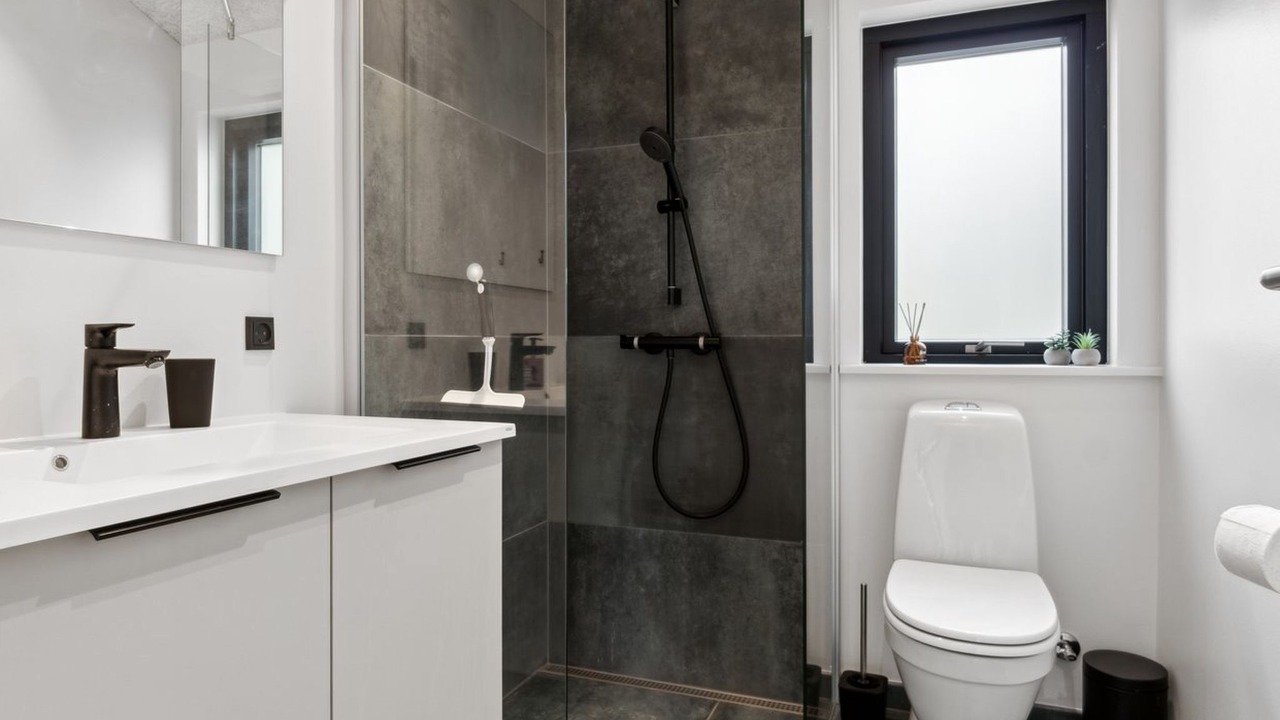 Photo of Bathroom in Ronne
