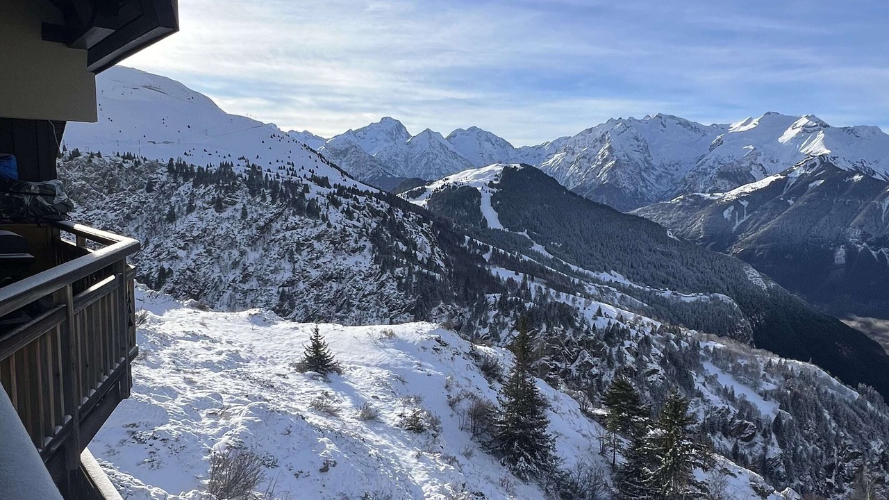 Photo of Patio Balcony in Eclose-Est