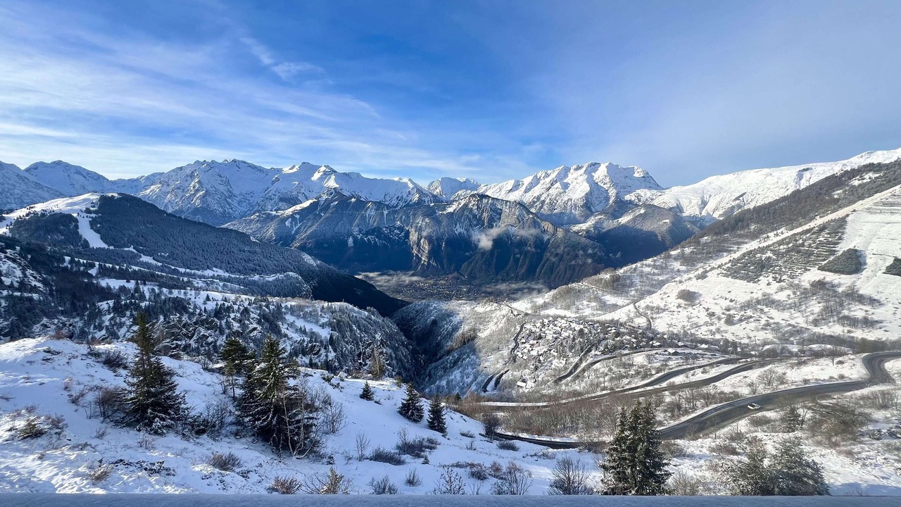 Photo of Others in Eclose-Est