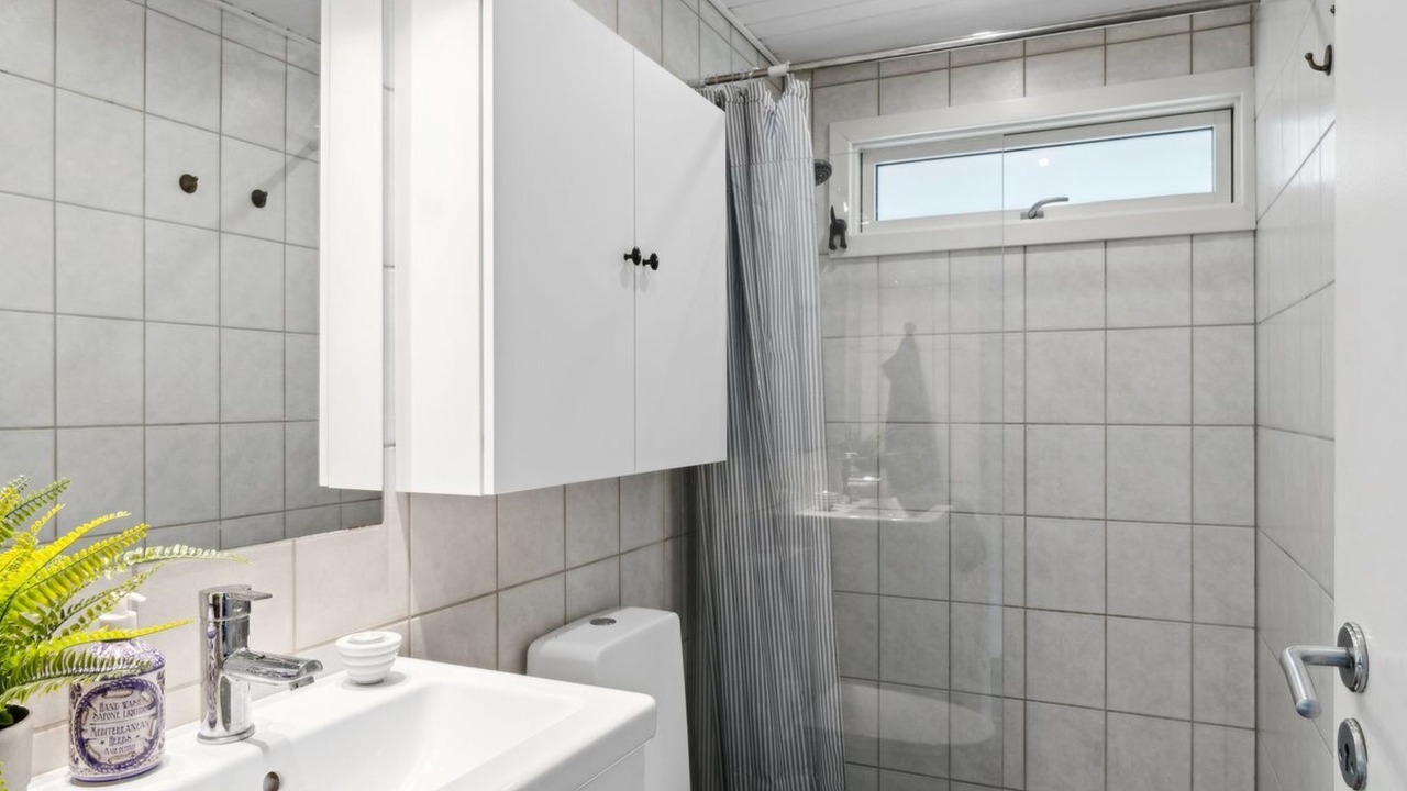 Photo of Bathroom in Melby