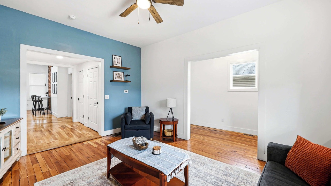 Photo of Bedroom in Shelby Park
