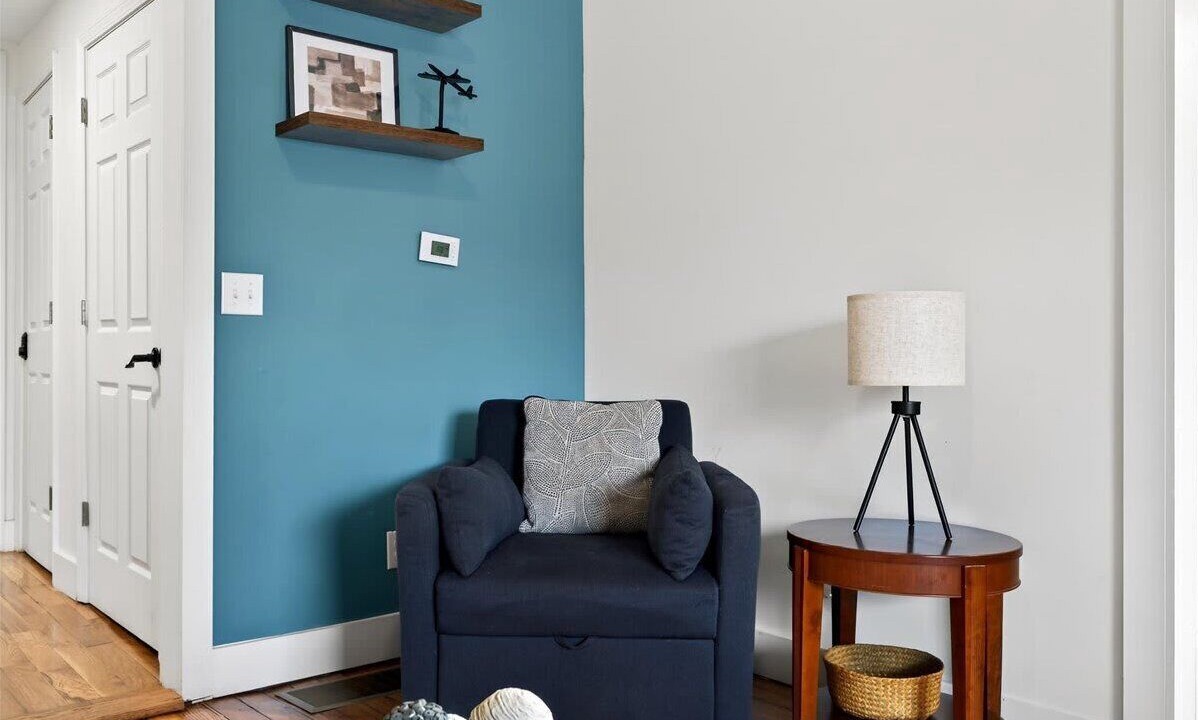 Photo of Bedroom in Shelby Park