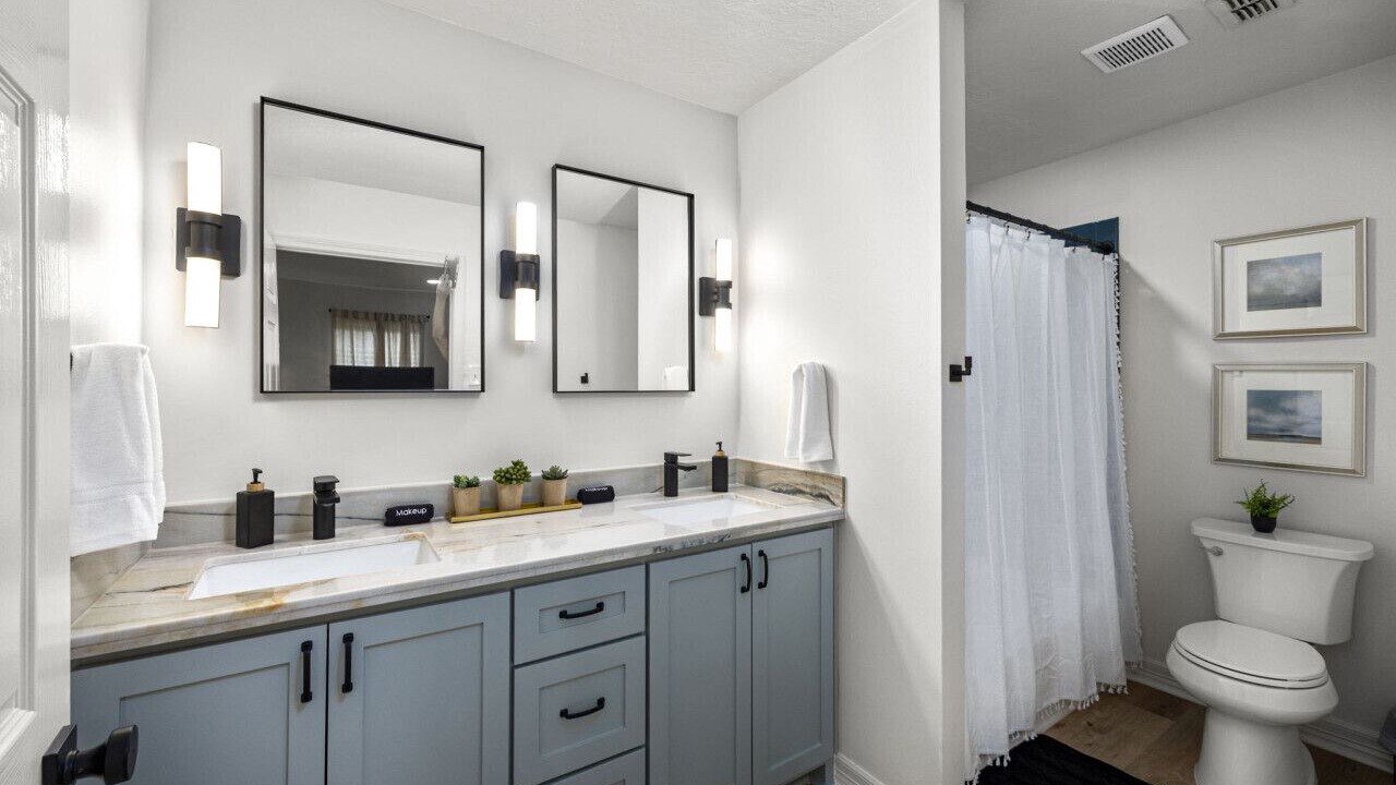 Photo of Bathroom in Montrose