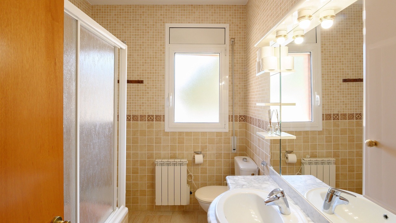 Photo of Bathroom in Castellet i la Gornal