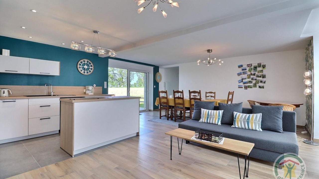 Photo of Livingroom in Saint-Brice-en-Cogles