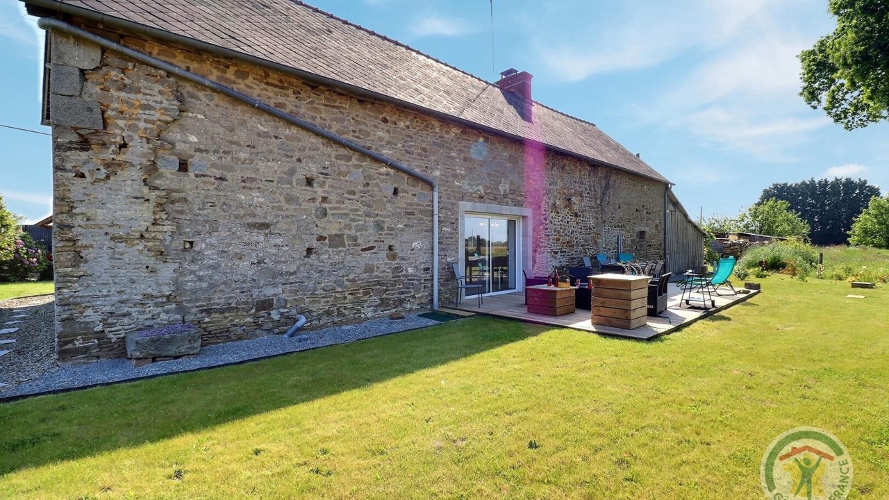 Photo of Outdoor in Saint-Brice-en-Cogles