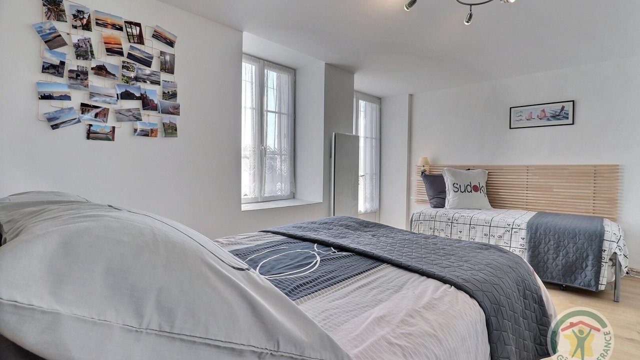 Photo of Bedroom in Saint-Brice-en-Cogles