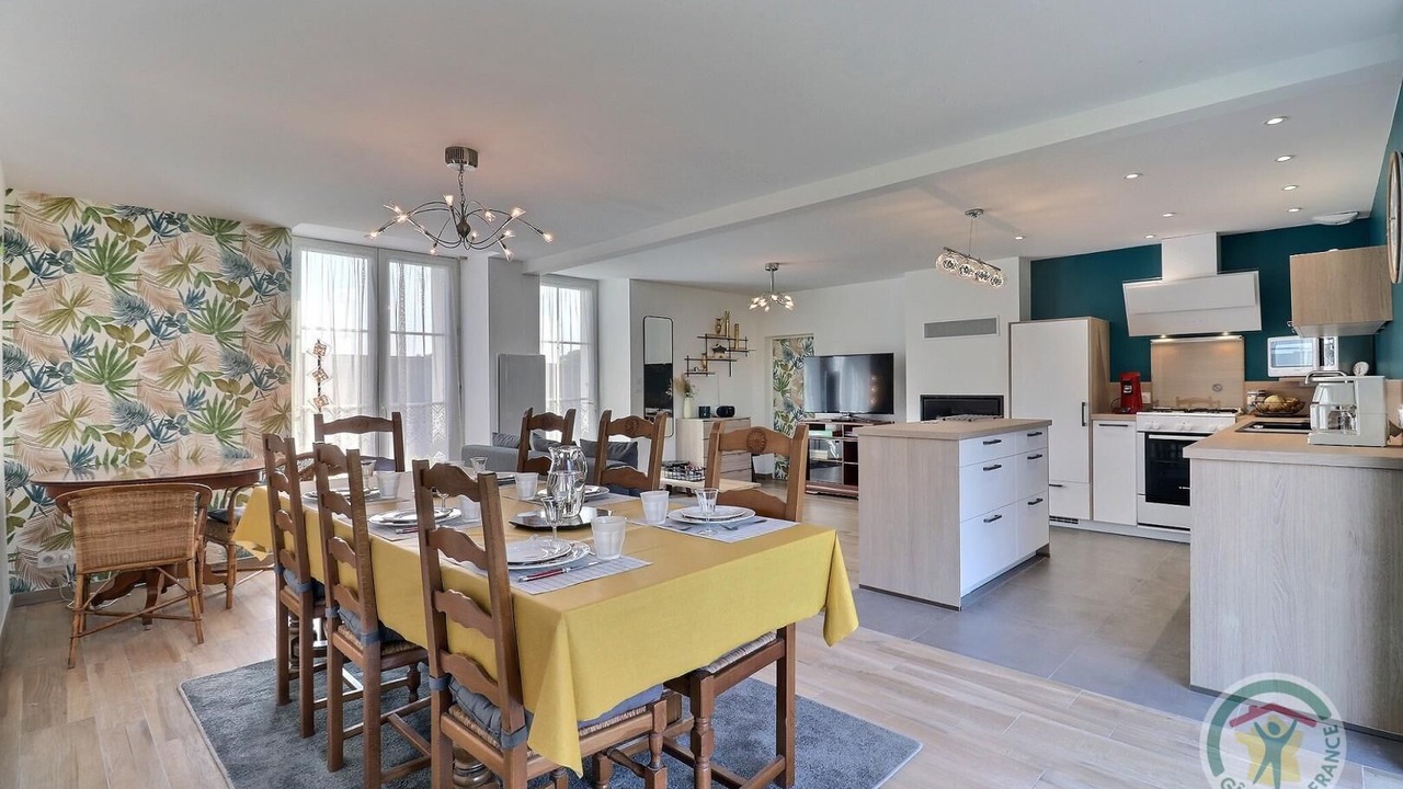 Photo of Others in Saint-Brice-en-Cogles