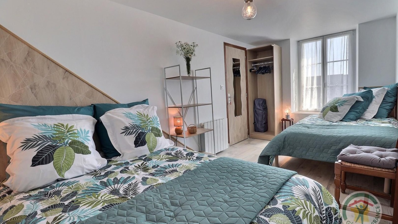 Photo of Bedroom in Saint-Brice-en-Cogles