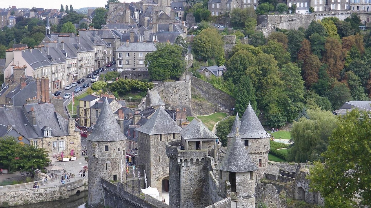 Photo of Others in Saint-Brice-en-Cogles