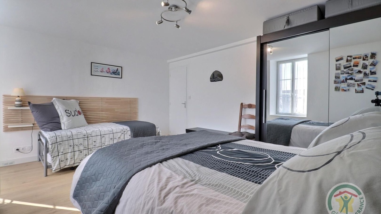 Photo of Bedroom in Saint-Brice-en-Cogles