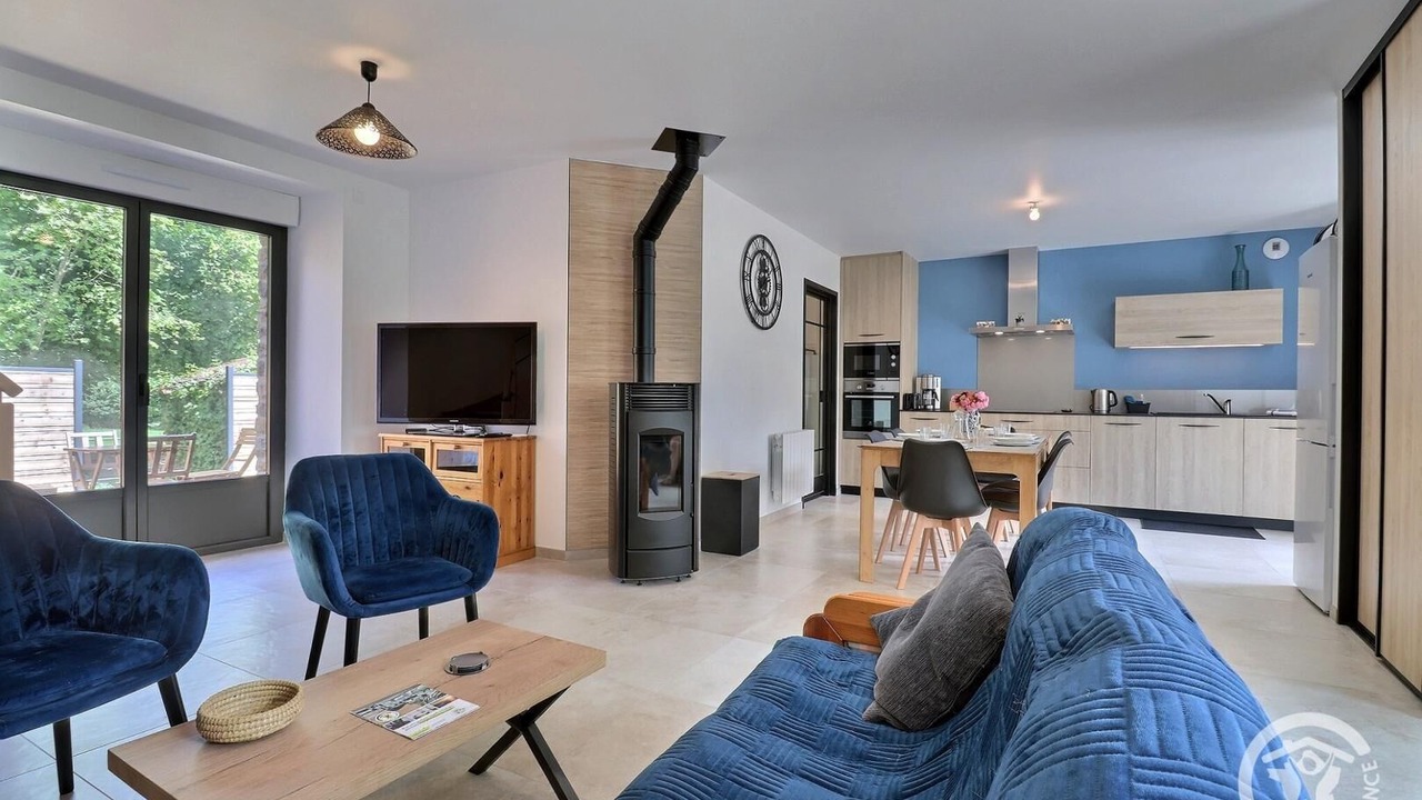 Photo of Livingroom in Erce-pres-Liffre