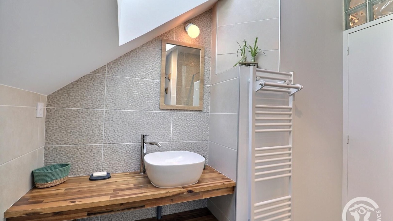 Photo of Bathroom in Erce-pres-Liffre