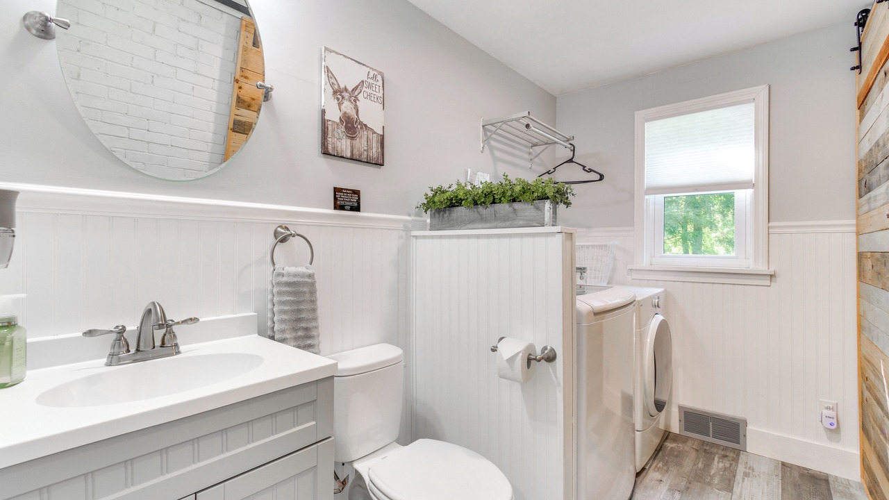Photo of Bathroom in Victor
