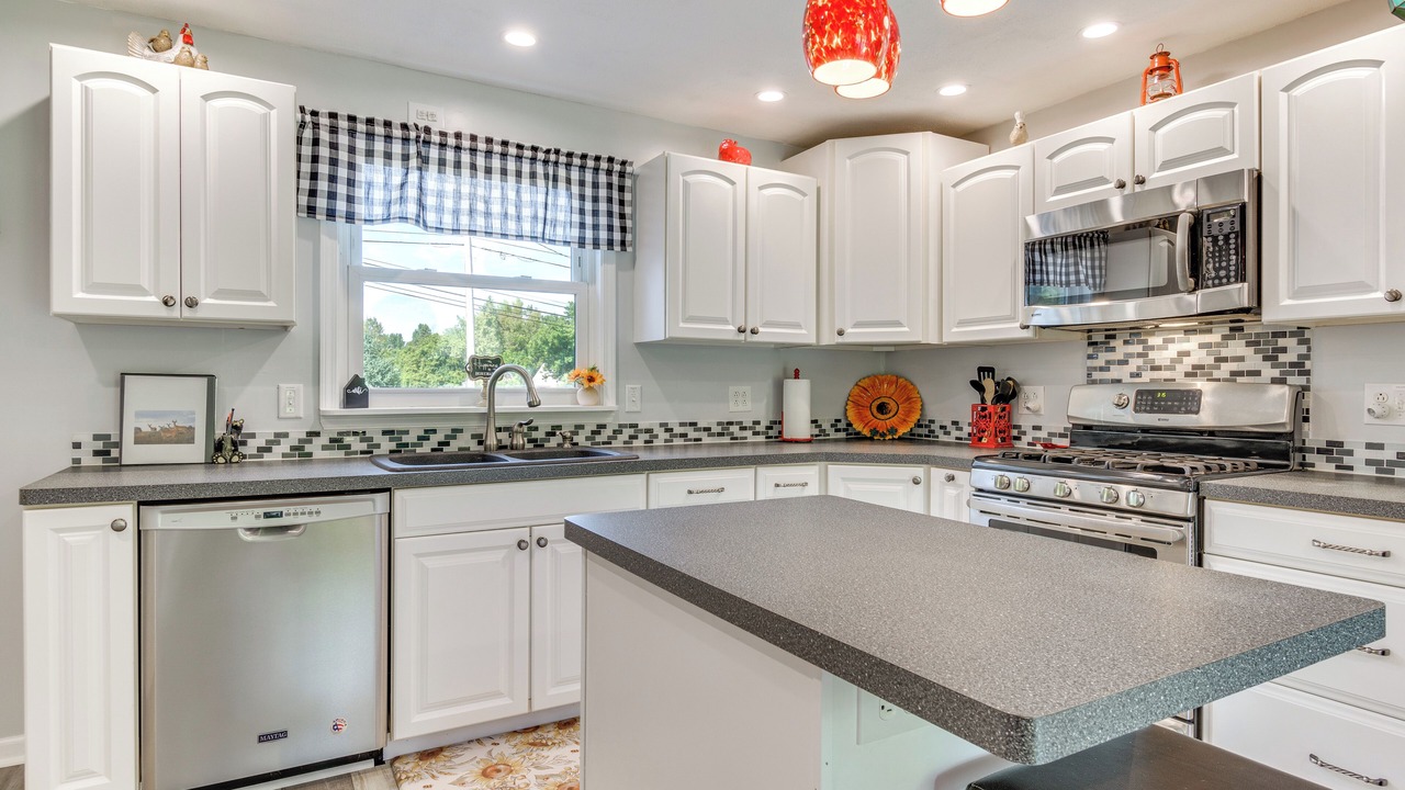Photo of Kitchen in Victor