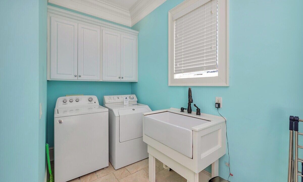 Photo of Bedroom in East Beach