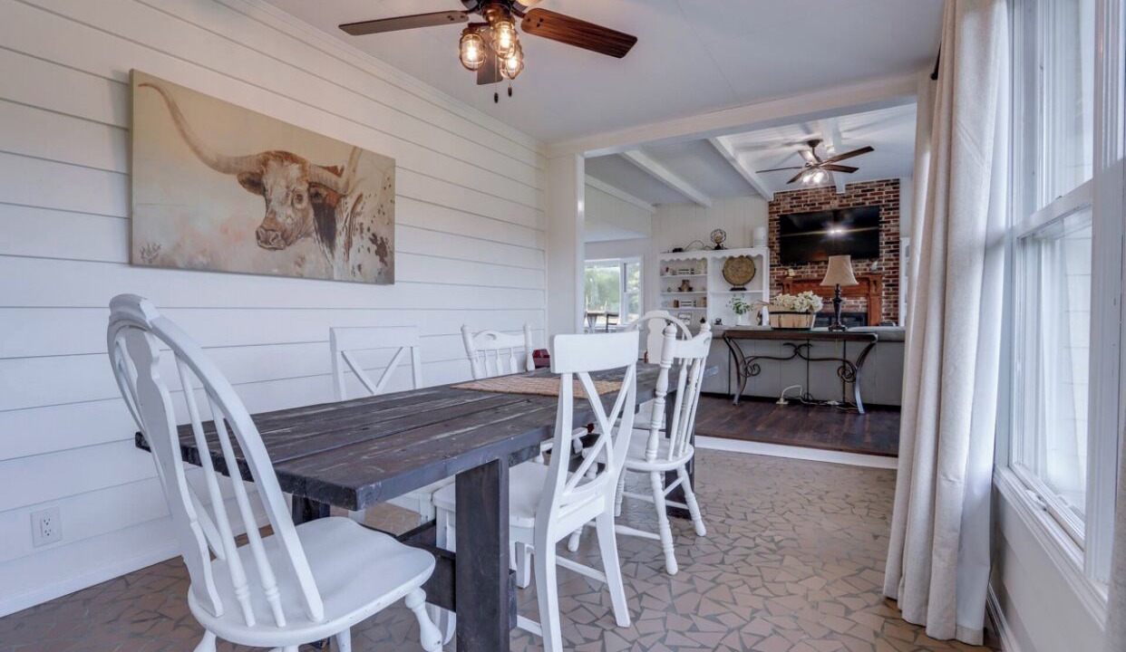 Photo of Others in Stockbridge