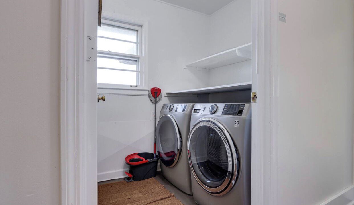 Photo of Others in Stockbridge