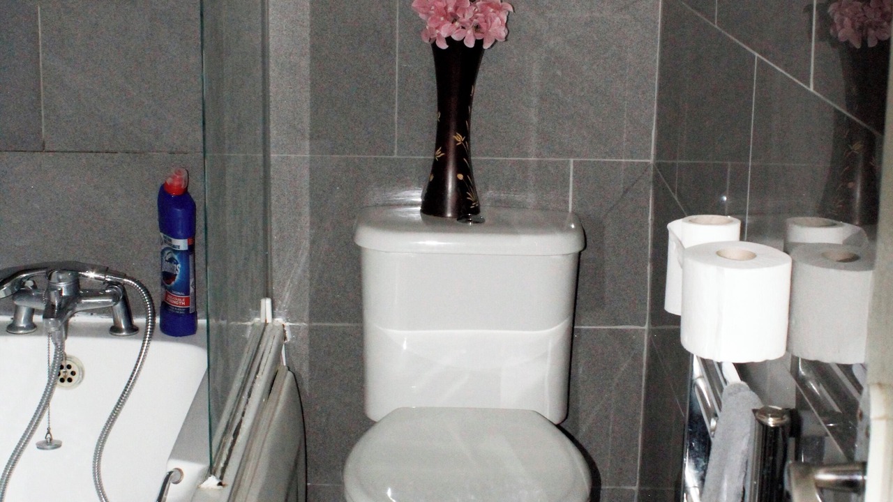 Photo of Bathroom in Lower Edmonton