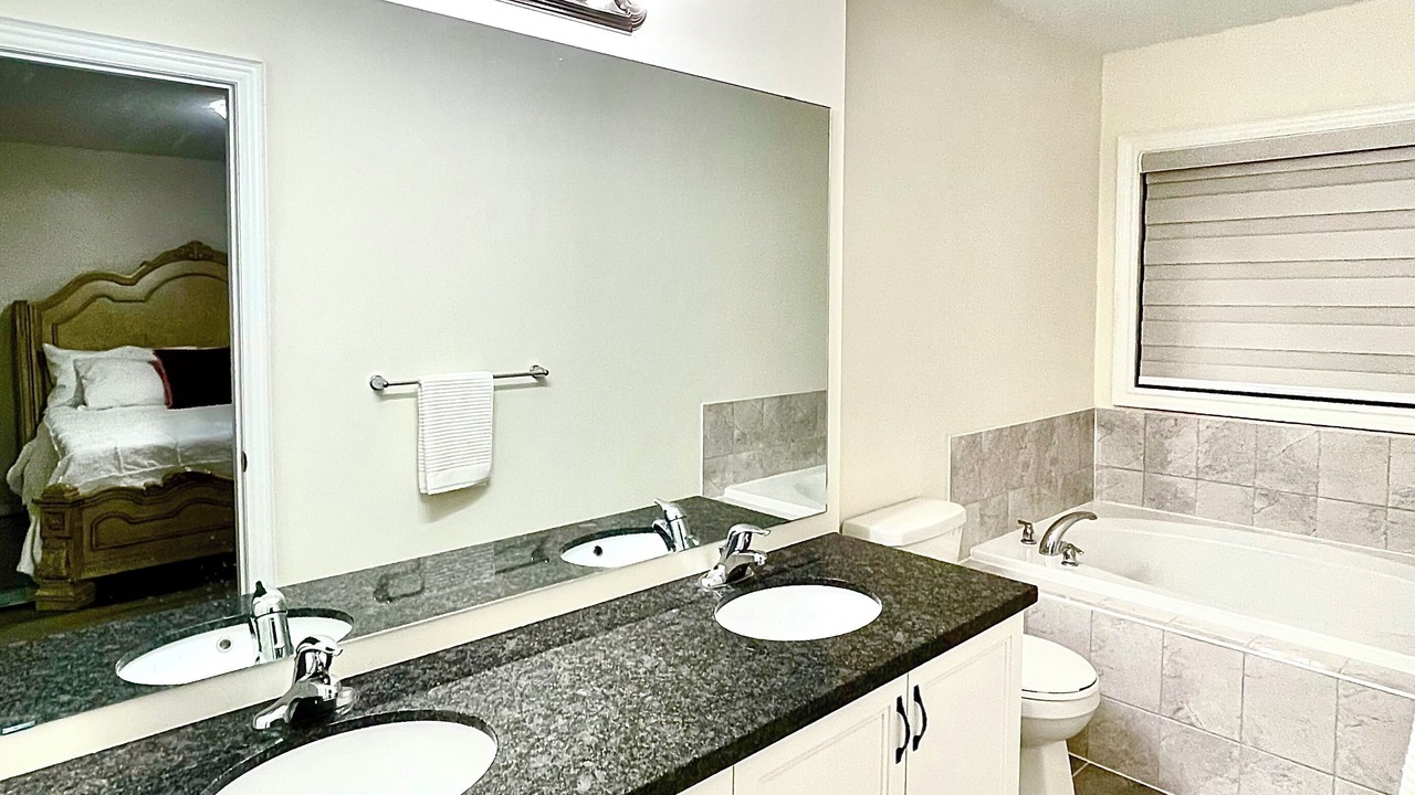 Photo of Bathroom in Markham