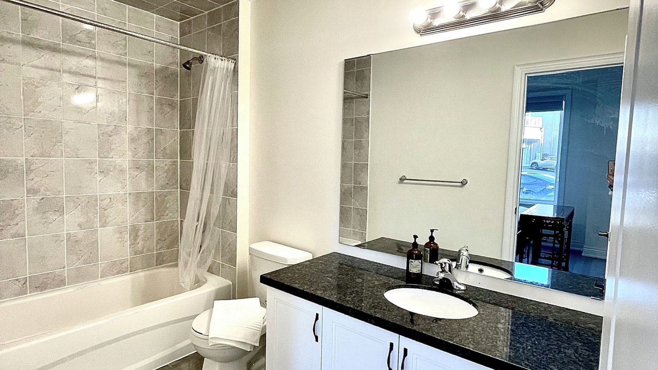 Photo of Bathroom in Markham