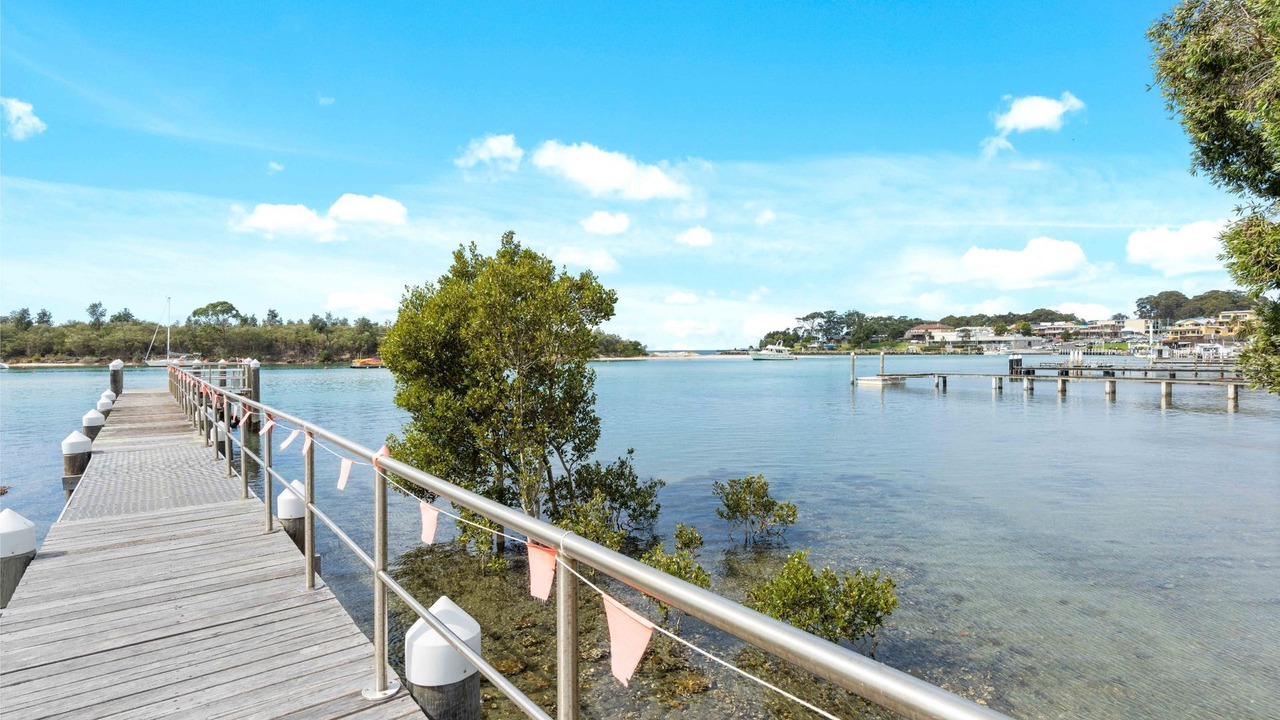 Photo of Others in Huskisson