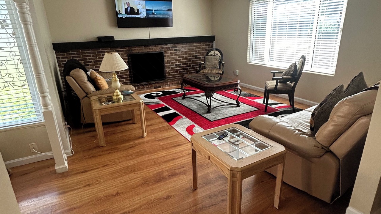Photo of Livingroom in Ferguson