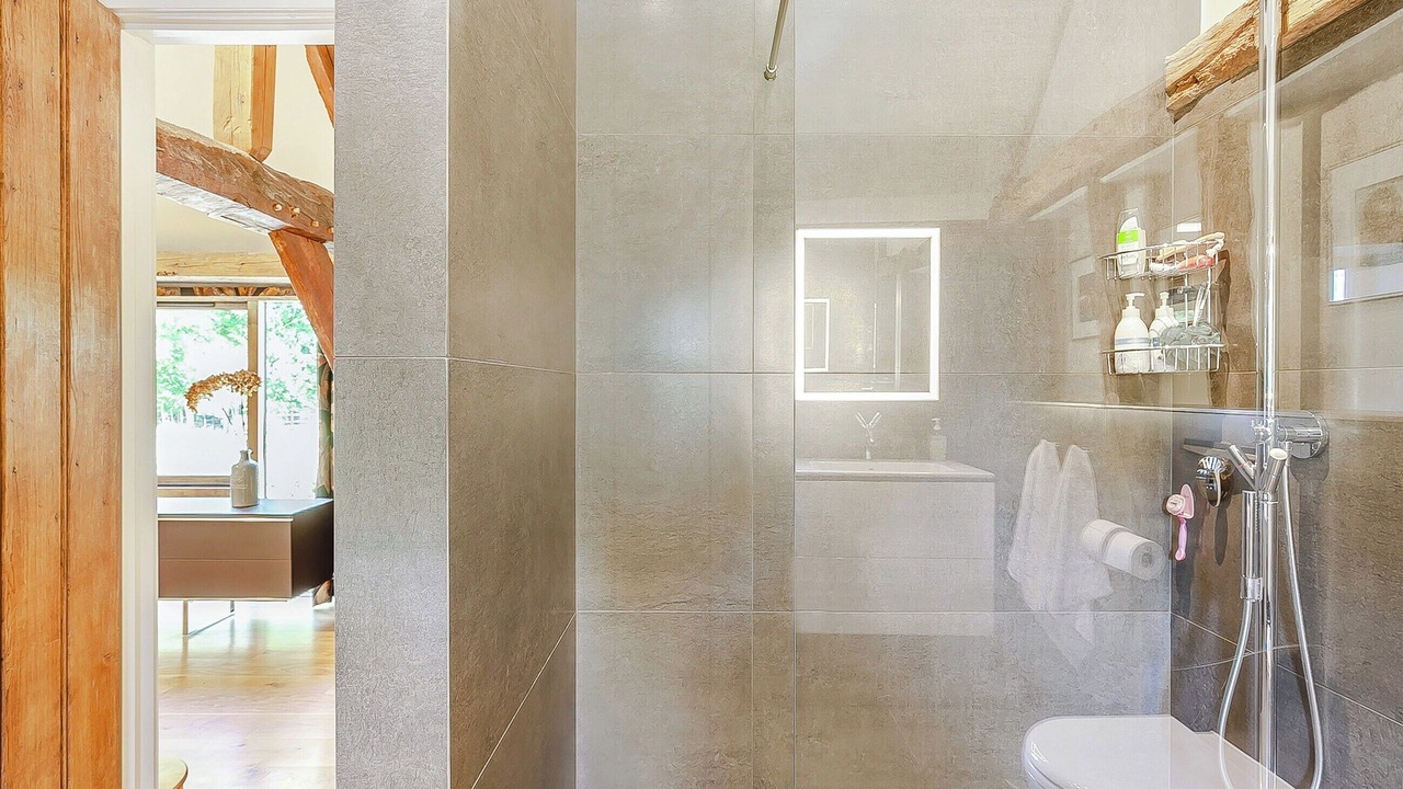 Photo of Others in Piltdown