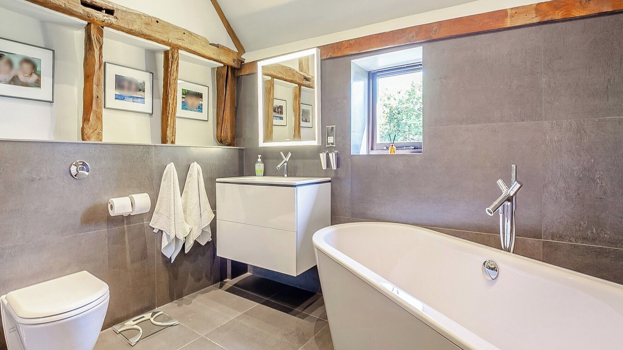 Photo of Others in Piltdown