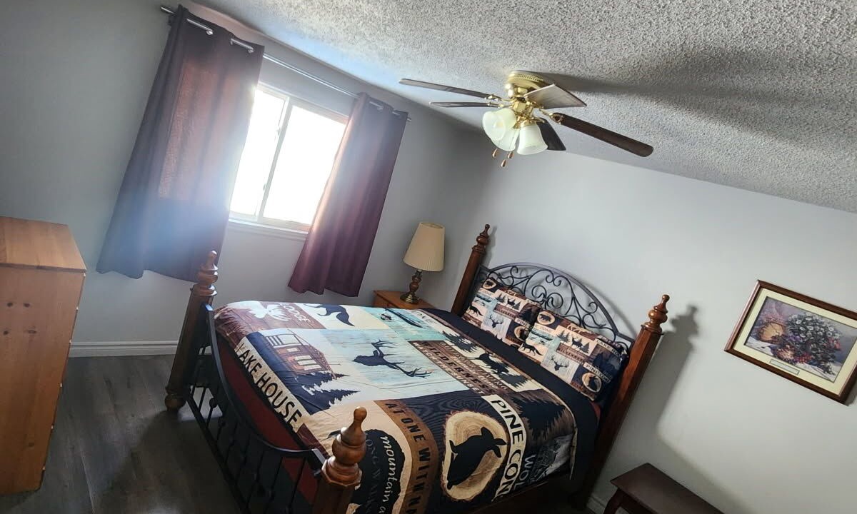 Photo of Bedroom in Elliot Lake