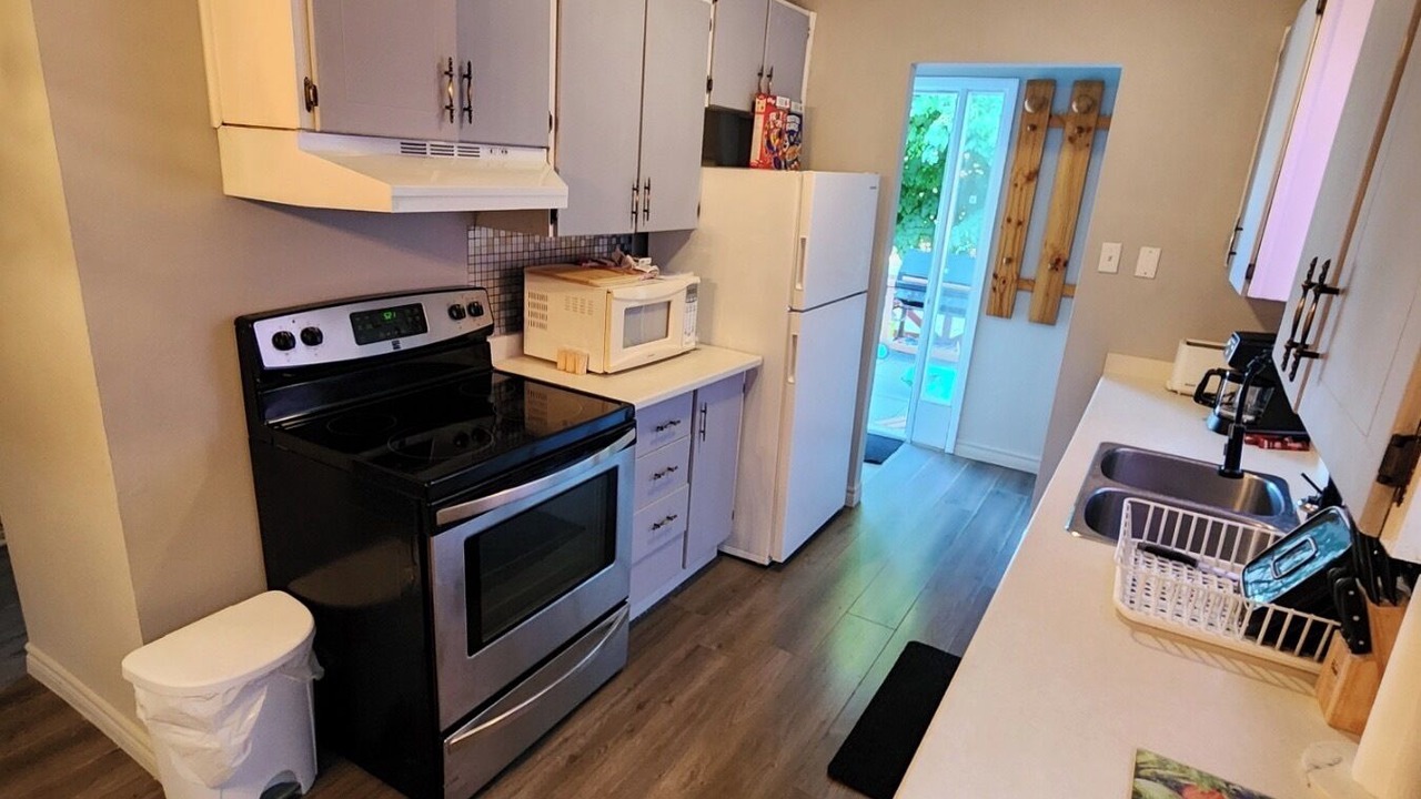 Photo of Kitchen in Elliot Lake