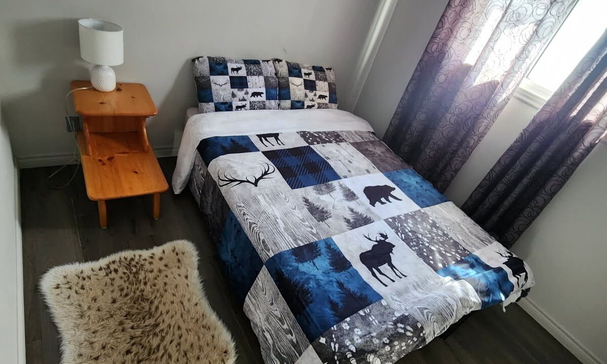 Photo of Bedroom in Elliot Lake