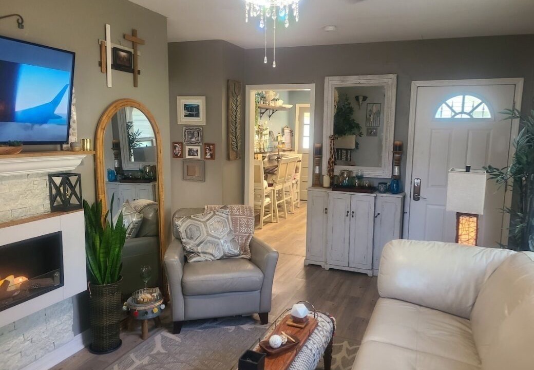 Photo of Livingroom in Topeka
