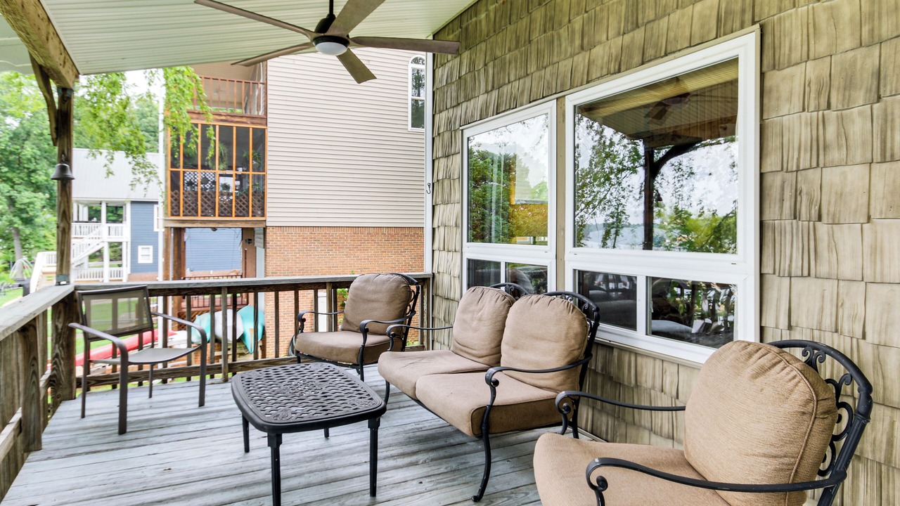 Photo of Patio Balcony in Newberry Shores