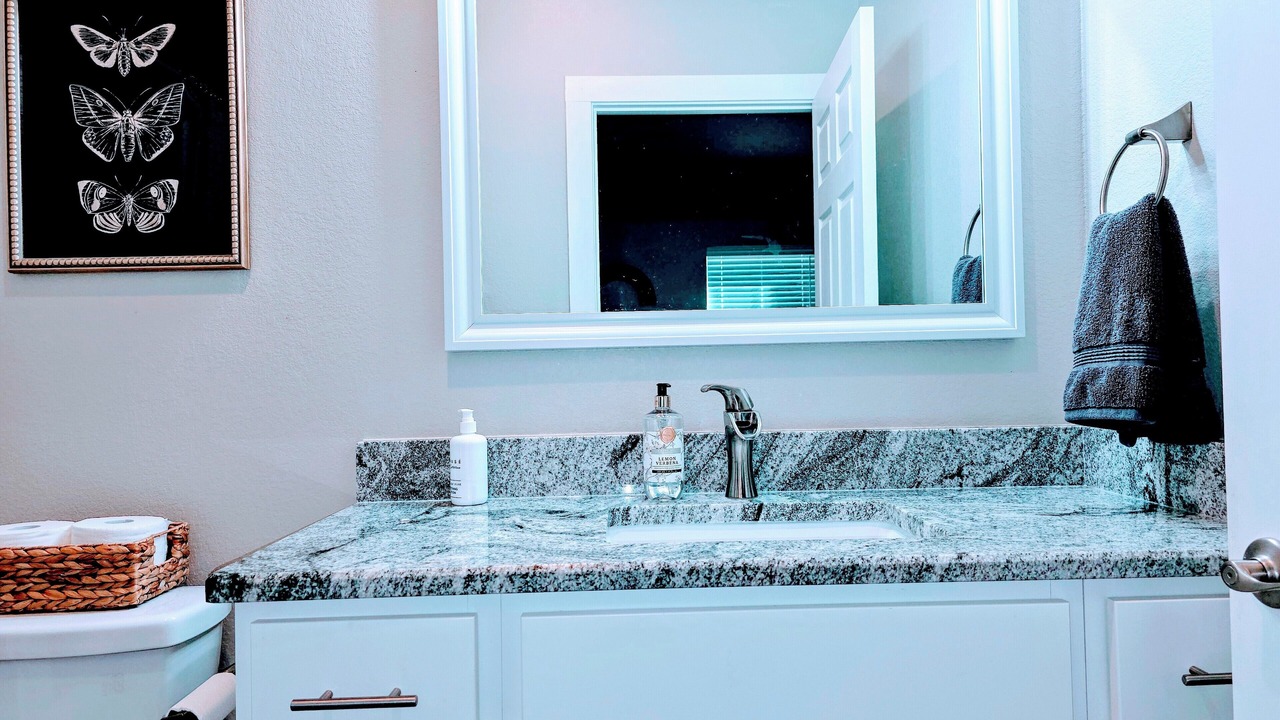 Photo of Bathroom in Blanco