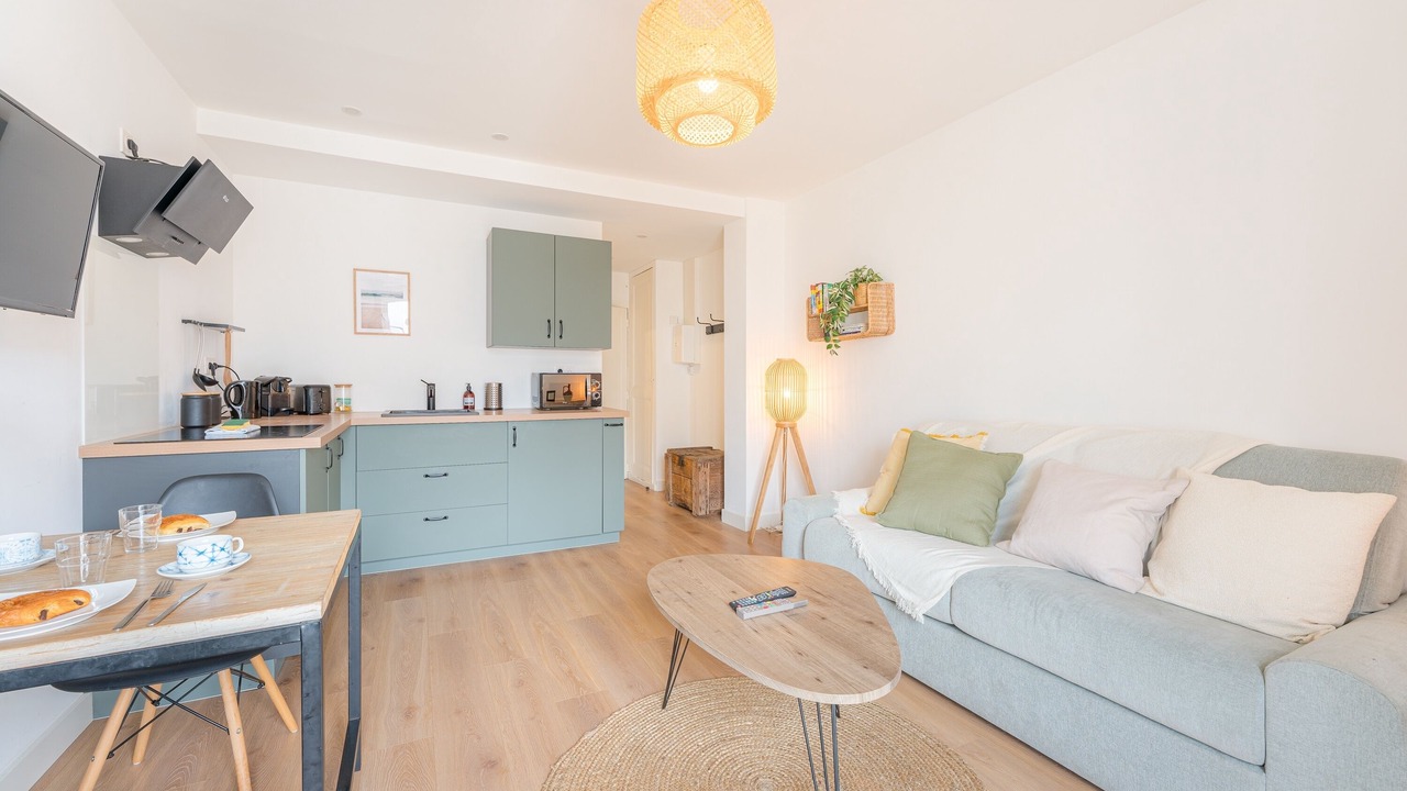 Photo of Livingroom in Madeleine-Champ de Mars