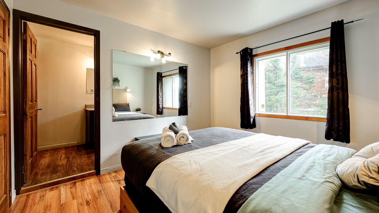 Photo of Bedroom in Sainte-Lucie-des-Laurentides