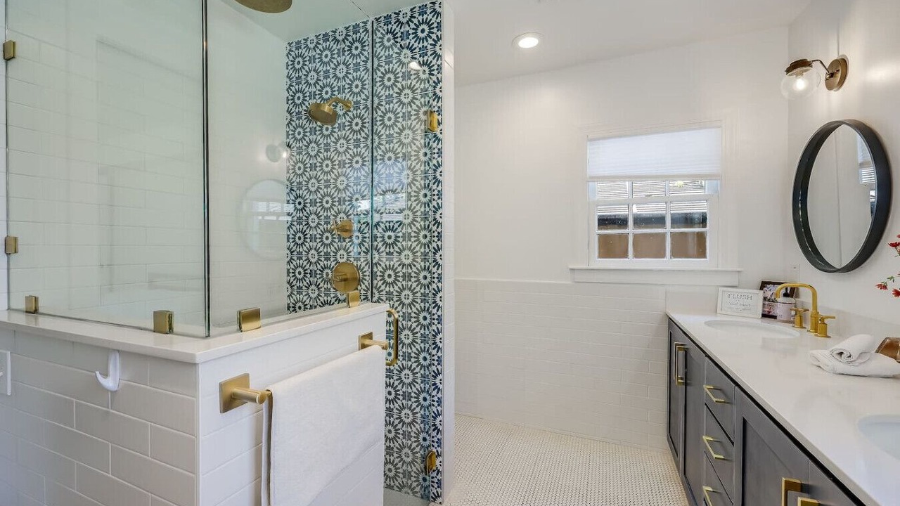 Photo of Bathroom in Hancock