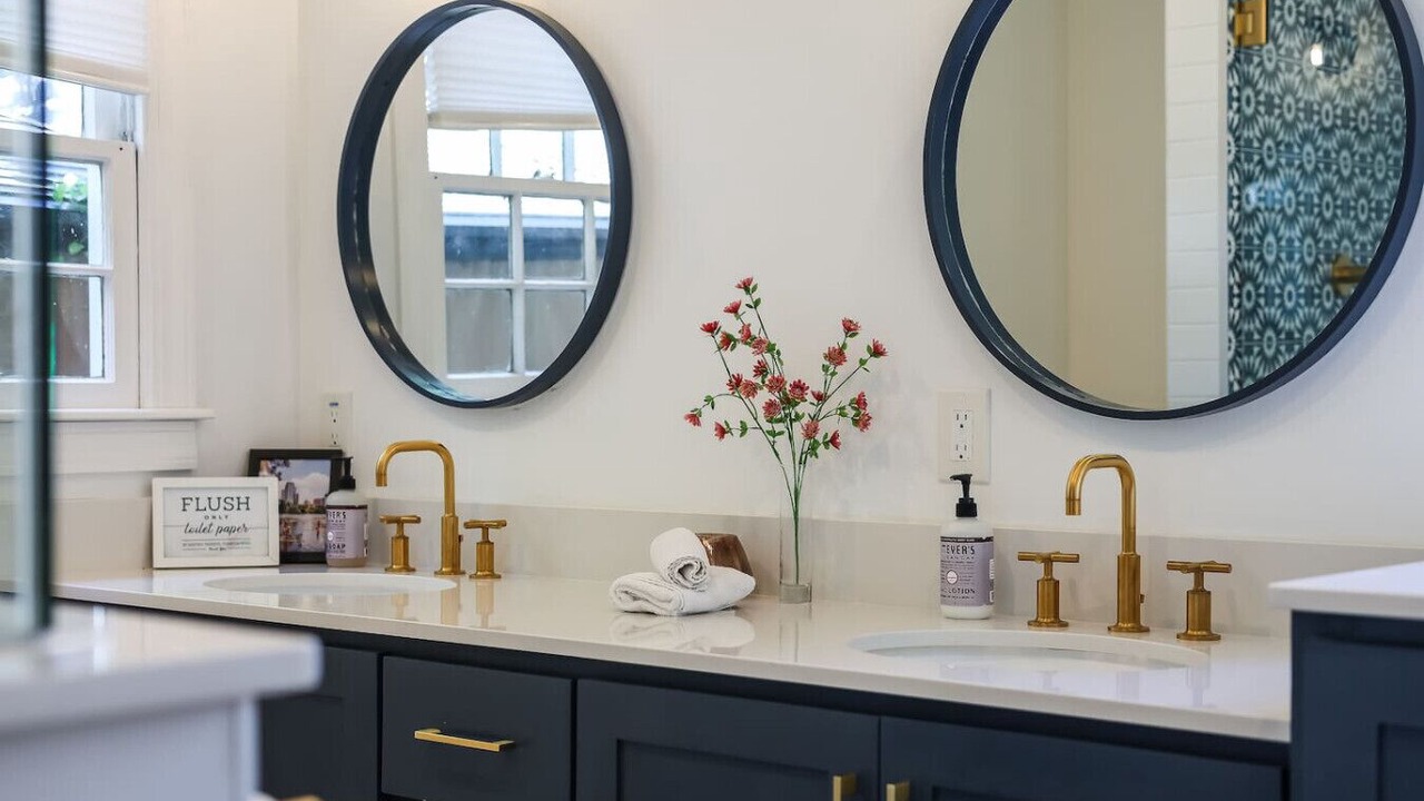 Photo of Bathroom in Hancock
