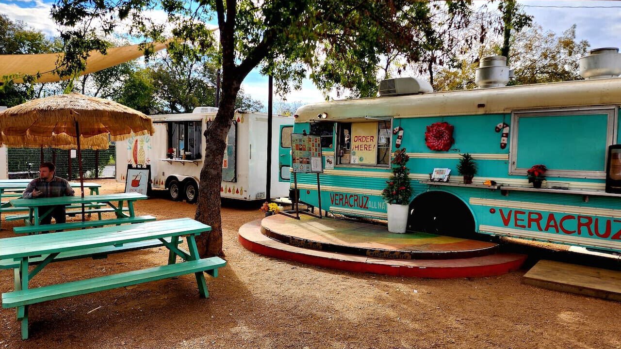 Photo of Outdoor in Govalle