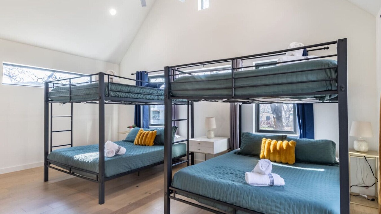 Photo of Bedroom in Govalle