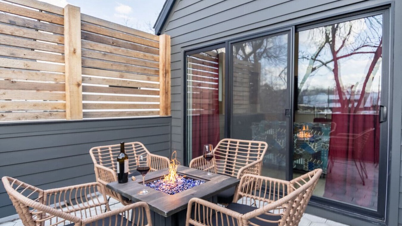 Photo of Outdoor in Govalle