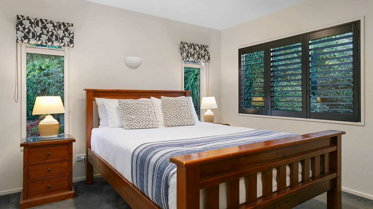 Photo of Bedroom in Acacia Bay